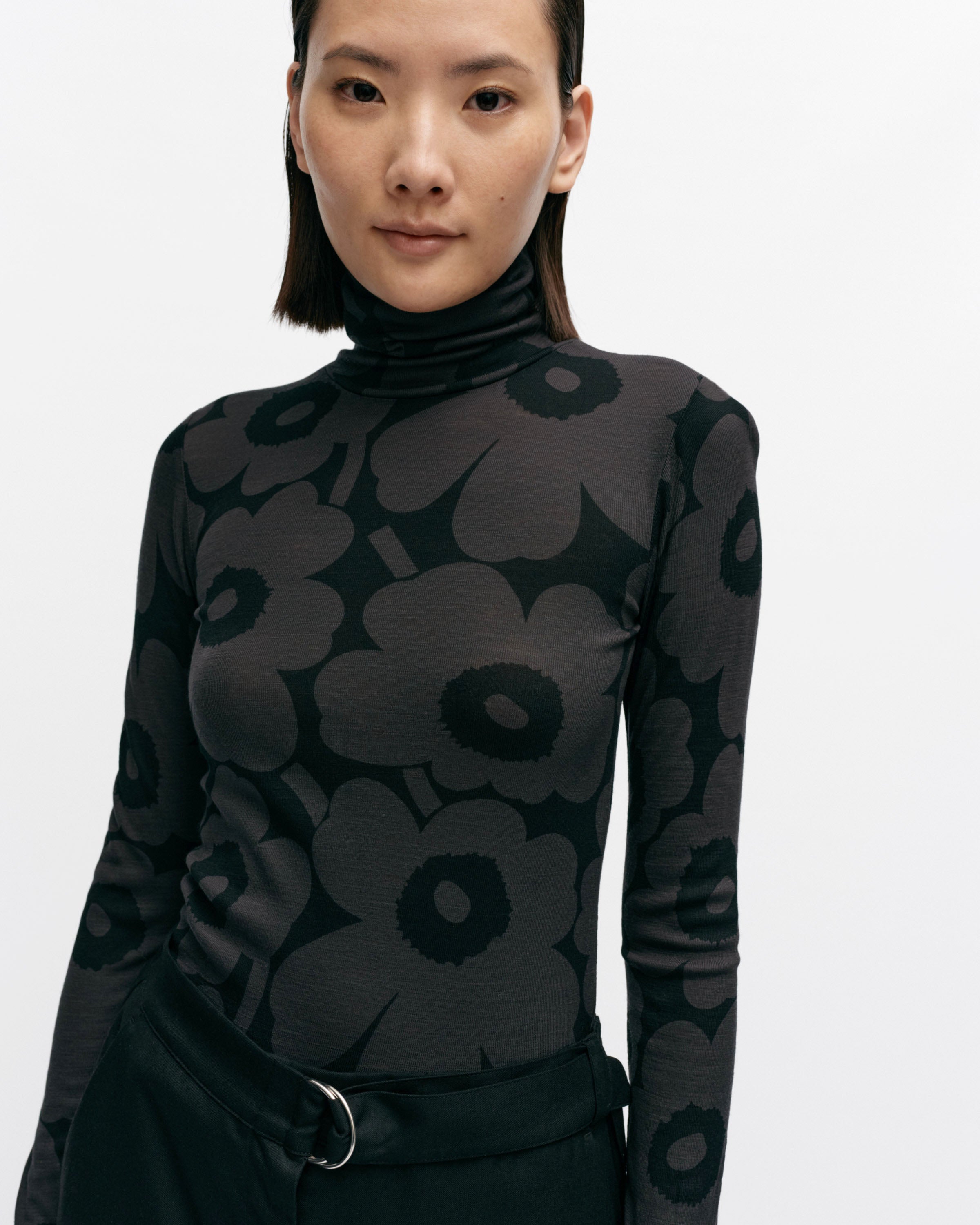 vilina unikko wool turtleneck top – Marimekko Vancouver