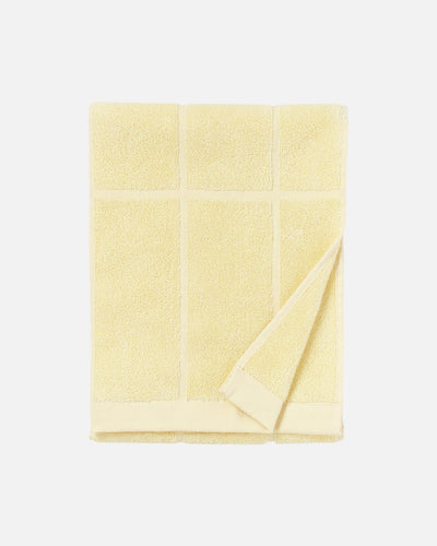 tiiliskivi pale yellow - hand towel