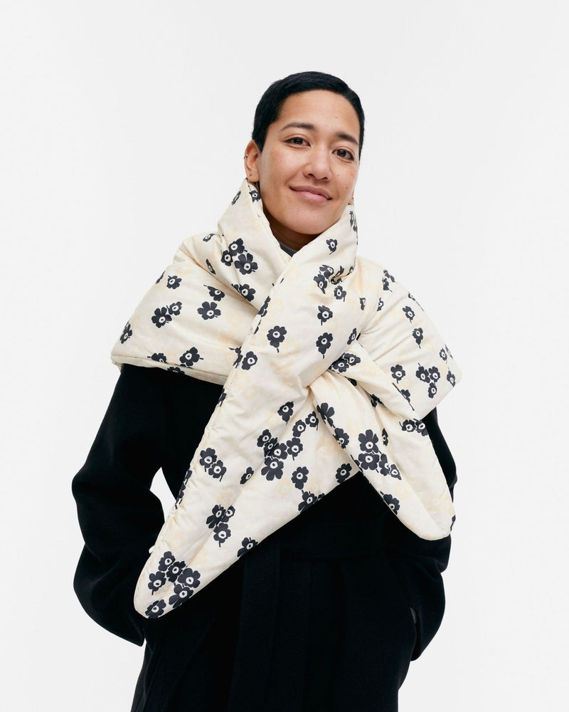 pillow triangle scarf - unikko