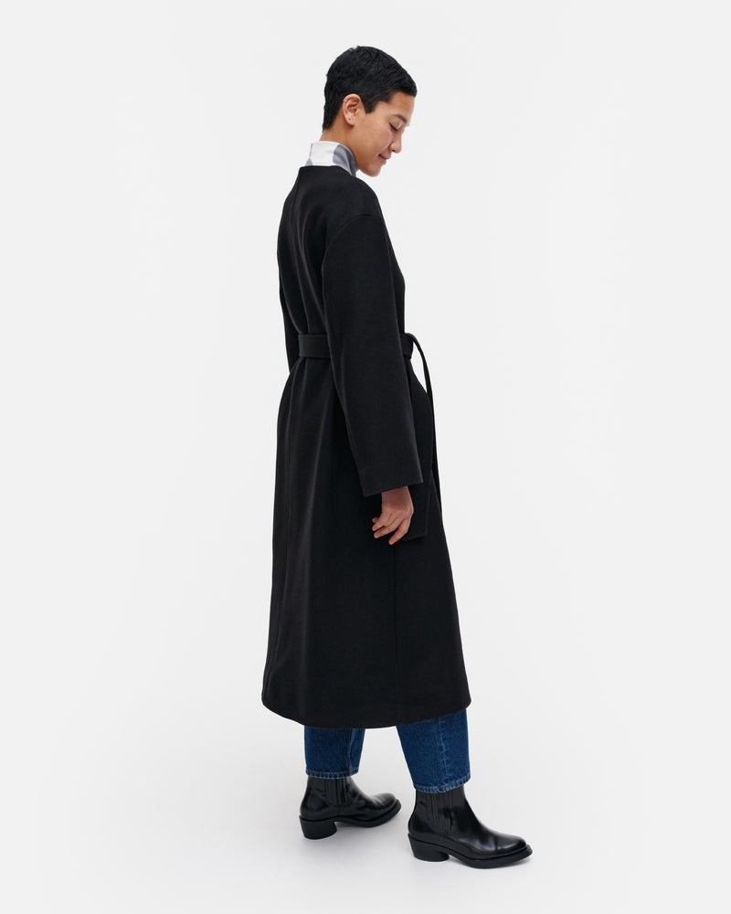 formaali solid wool coat